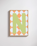 Letterposter oranje ruit groene letter